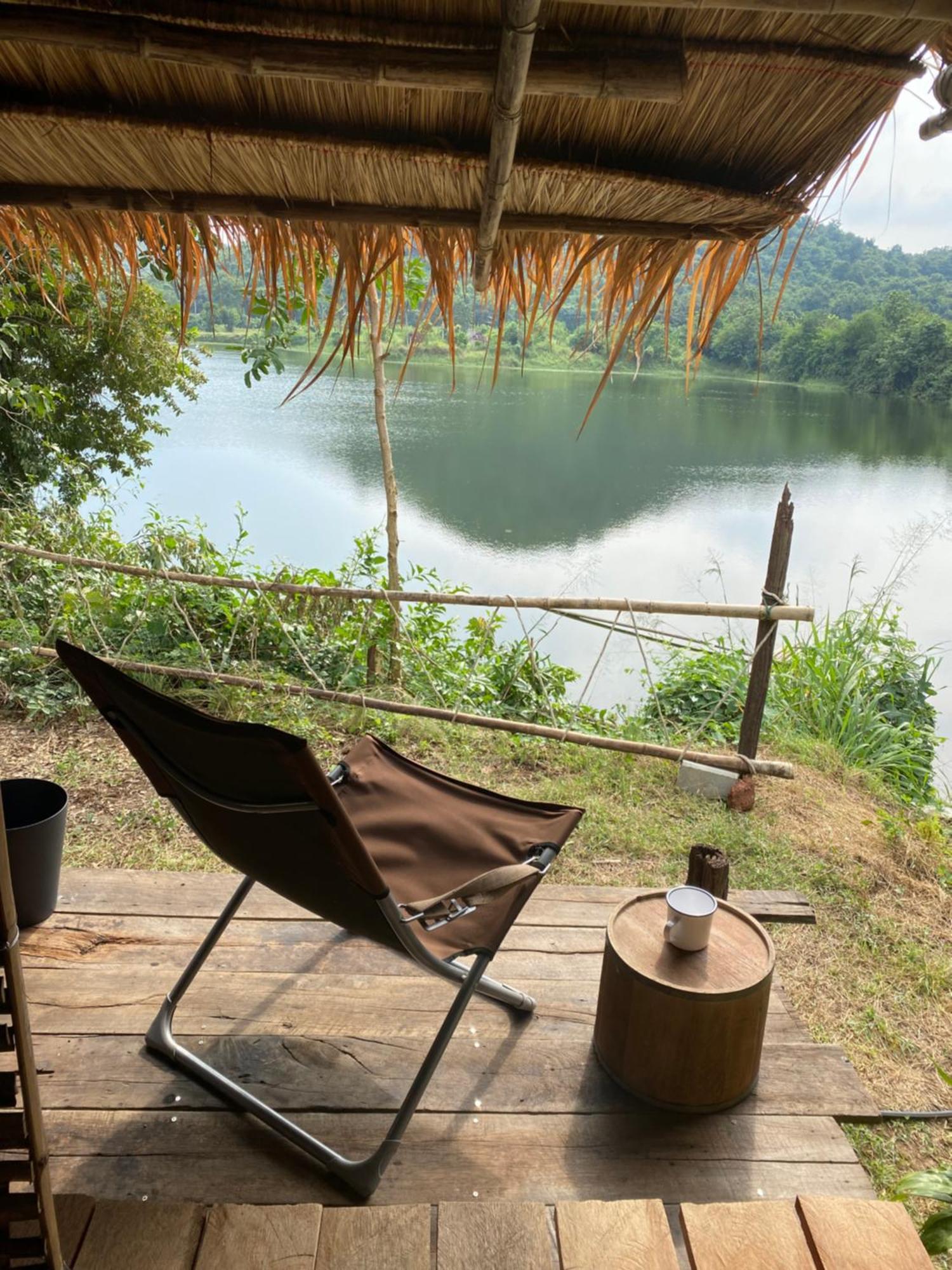 Отель Royal Mountain Hut Ratchaburi Экстерьер фото