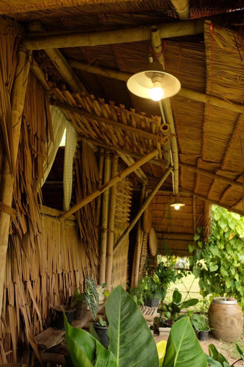 Отель Royal Mountain Hut Ratchaburi Номер фото