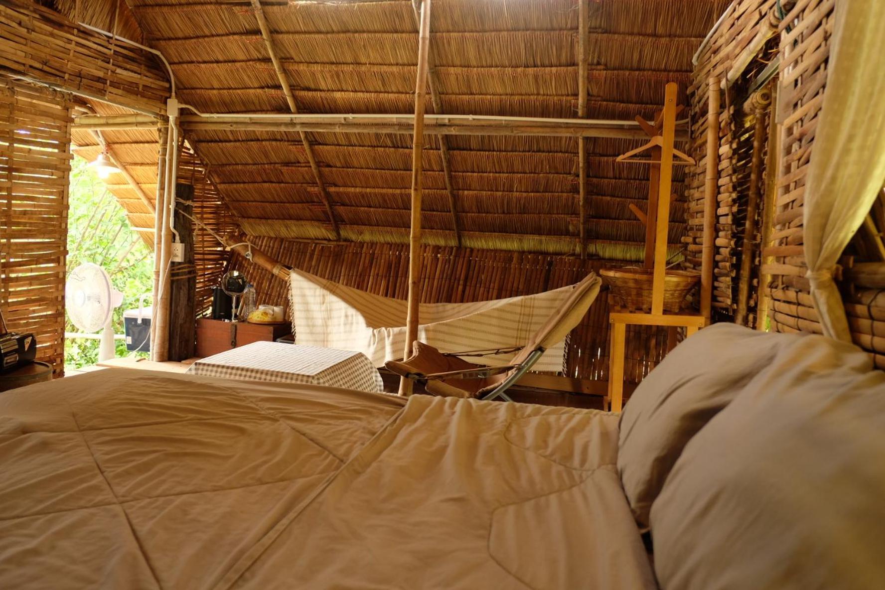 Отель Royal Mountain Hut Ratchaburi Экстерьер фото